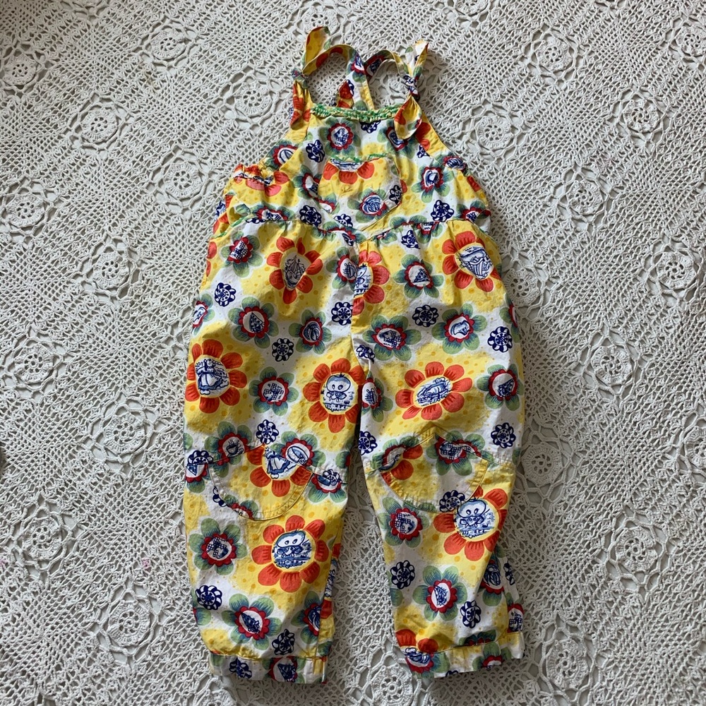 Oilily Overalls Girls sz 4T balloon style cotton